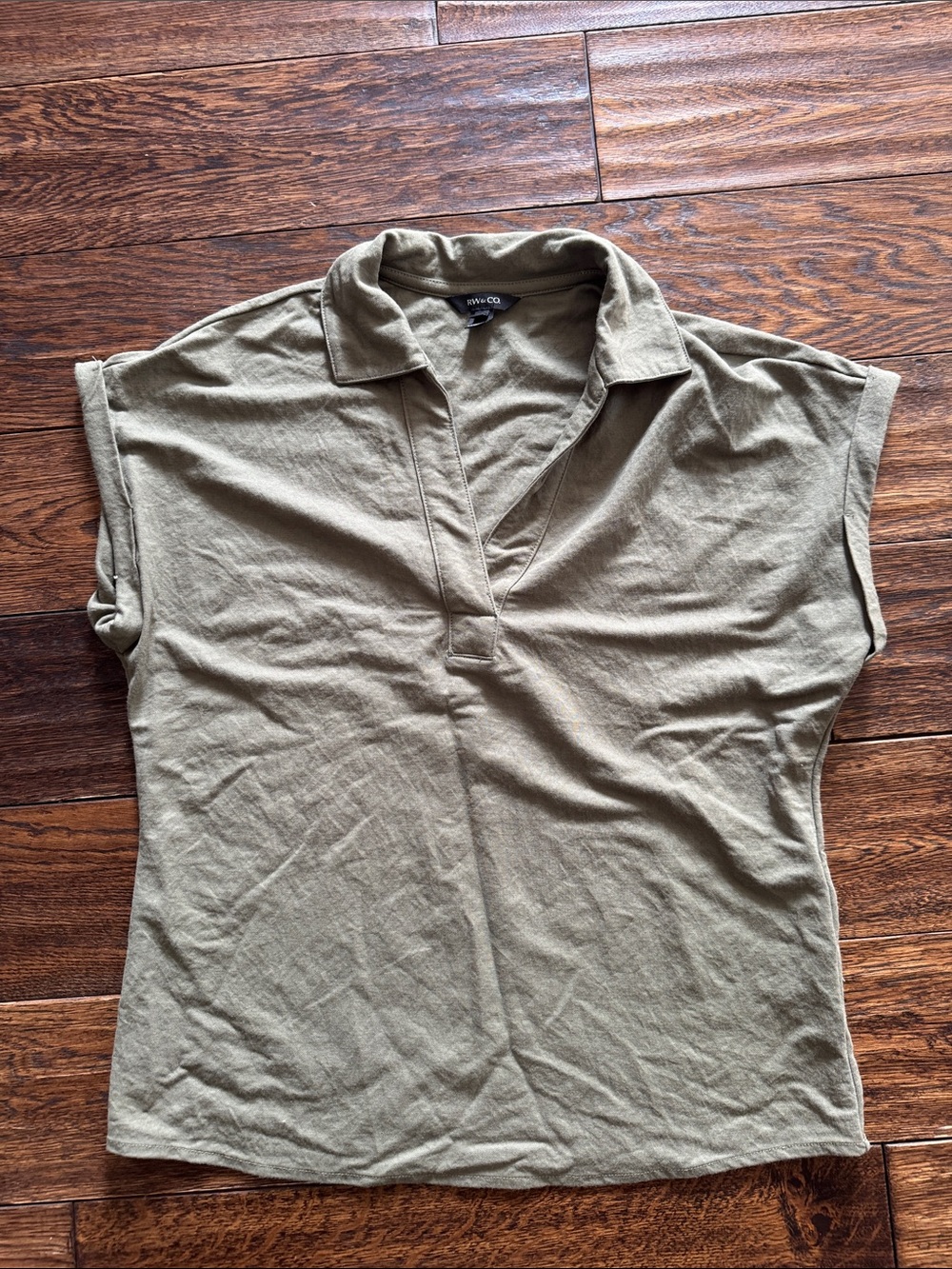 RW and Co. Olive Green Polo-Style Women's Top